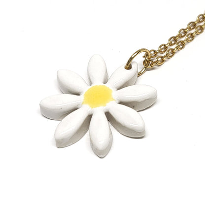 Daisy Flower Necklace