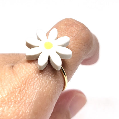 Daisy Flower Ring