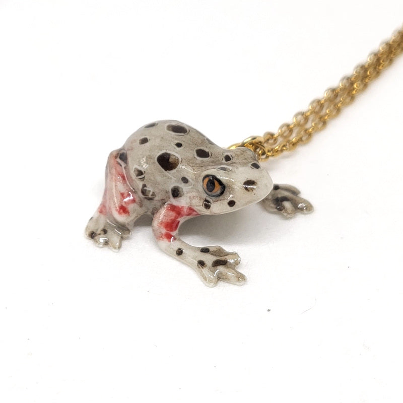 Red-Legged Running Frog Necklace